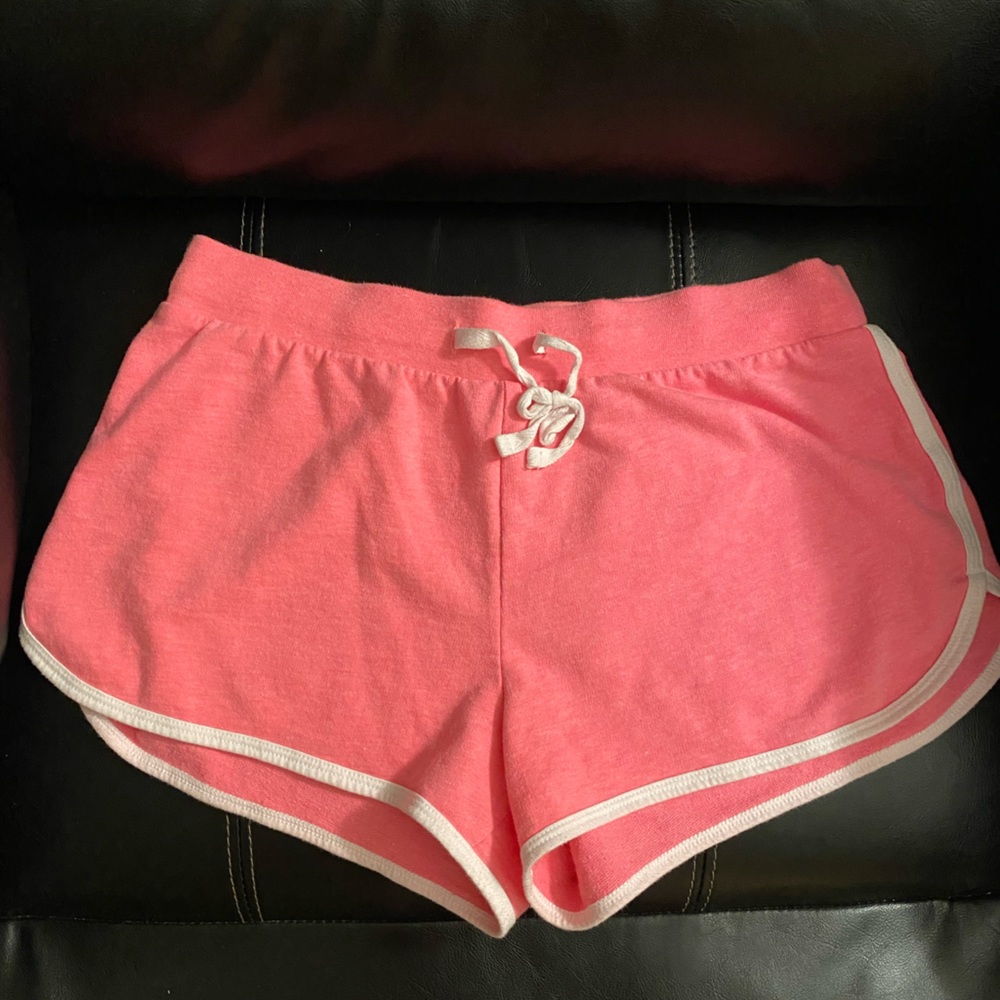 🟢Pink Shorts